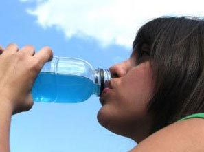 does drinking water helps you lose weight